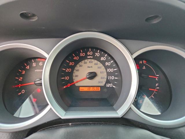 Toyota Tacoma Access Cab Image 6