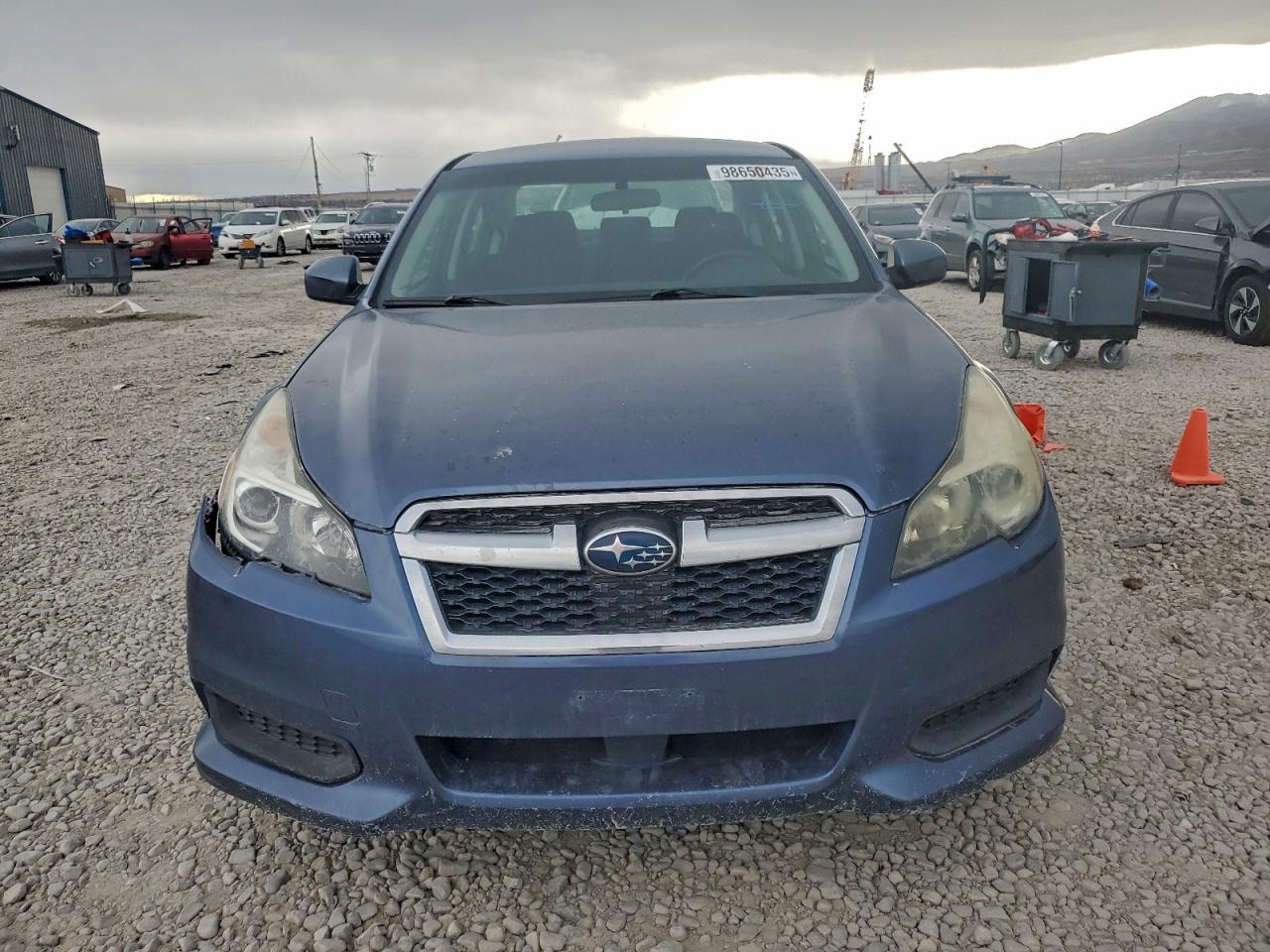 Subaru Legacy 2.5i Premium Image 12