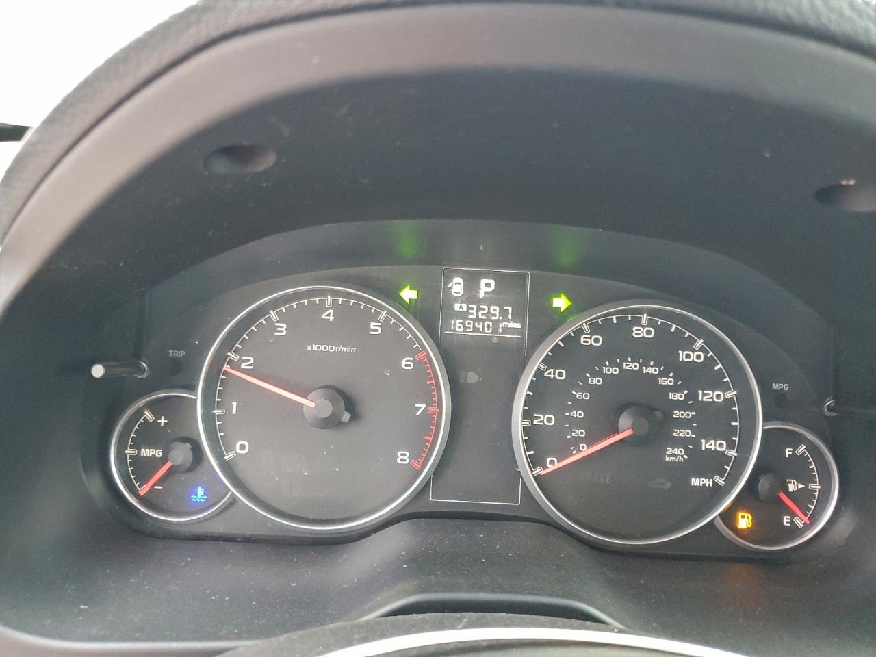 Subaru Legacy 2.5i Premium Image 3