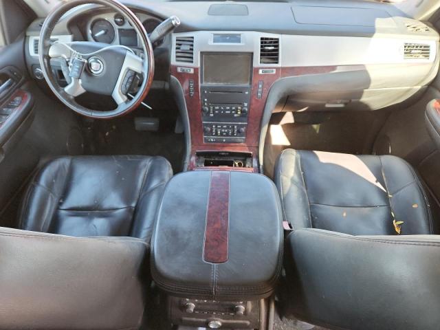 Cadillac Escalade Luxury Image 12