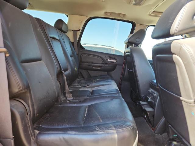 Cadillac Escalade Luxury Image 10