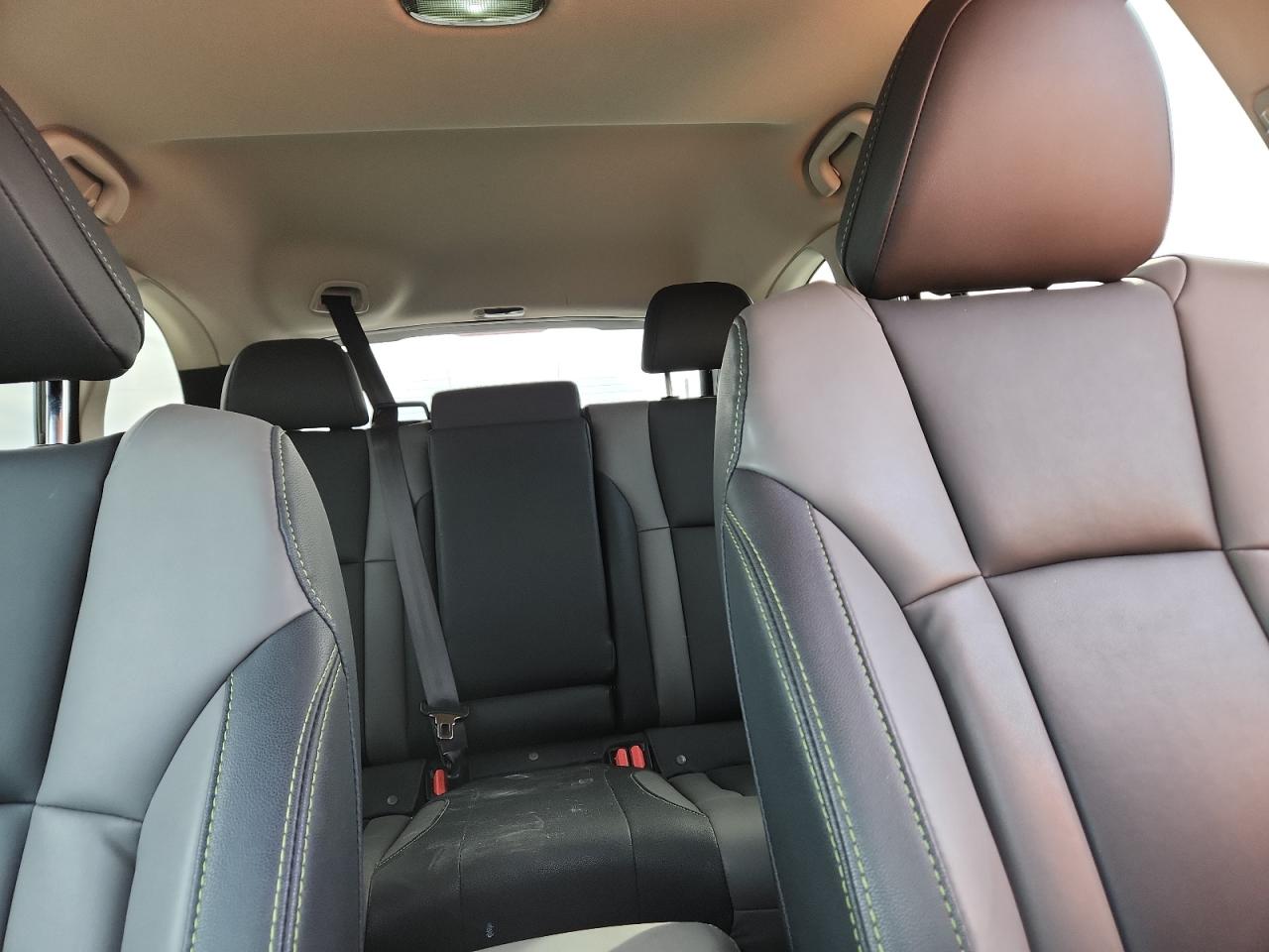 Subaru Outback Onyx Edition Xt Image 8