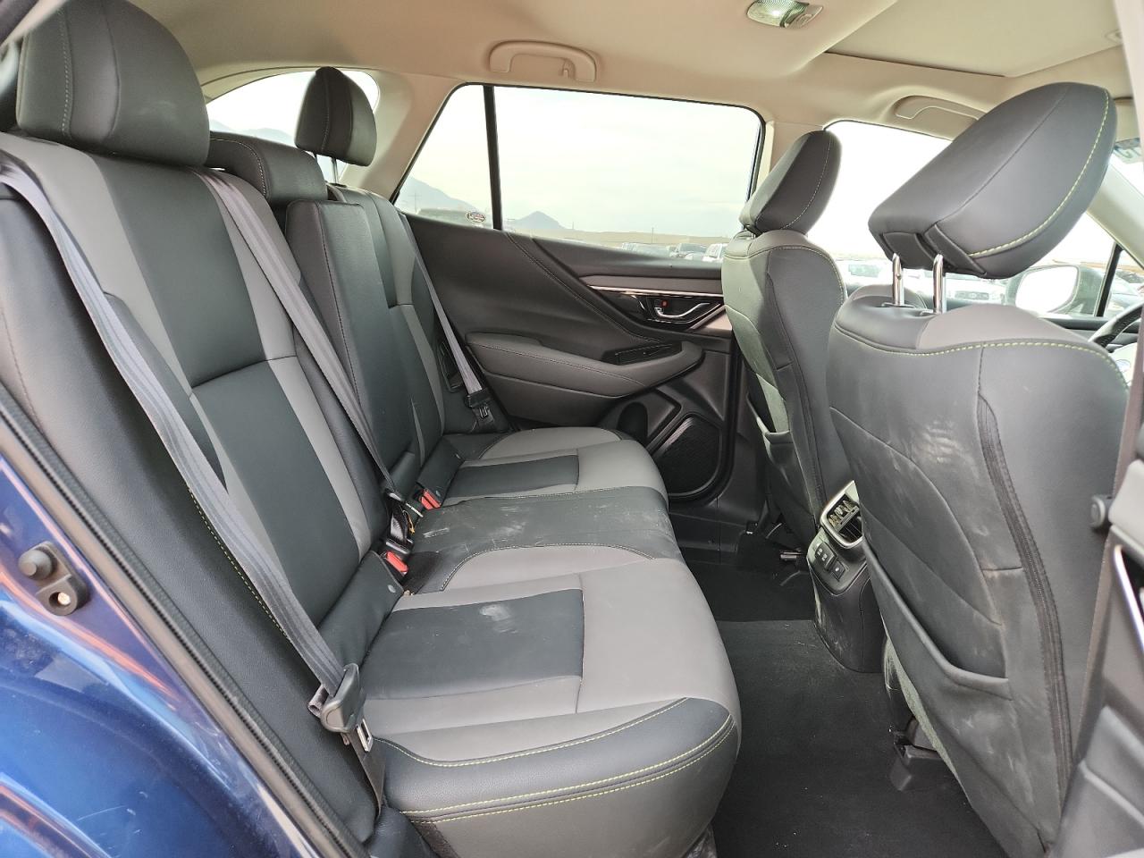 Subaru Outback Onyx Edition Xt Image 9