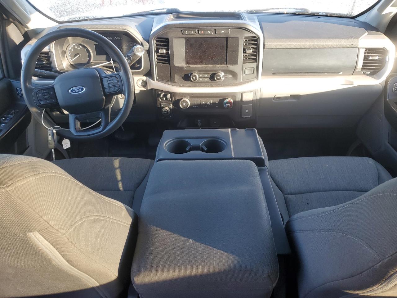 Ford F-150 Supercrew Image 2