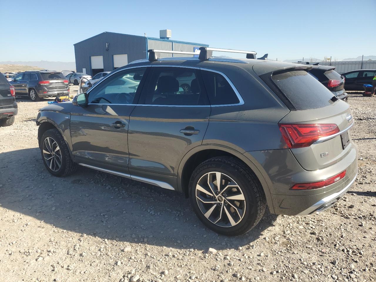 Audi Q5 Premium Plus 45 Image 2