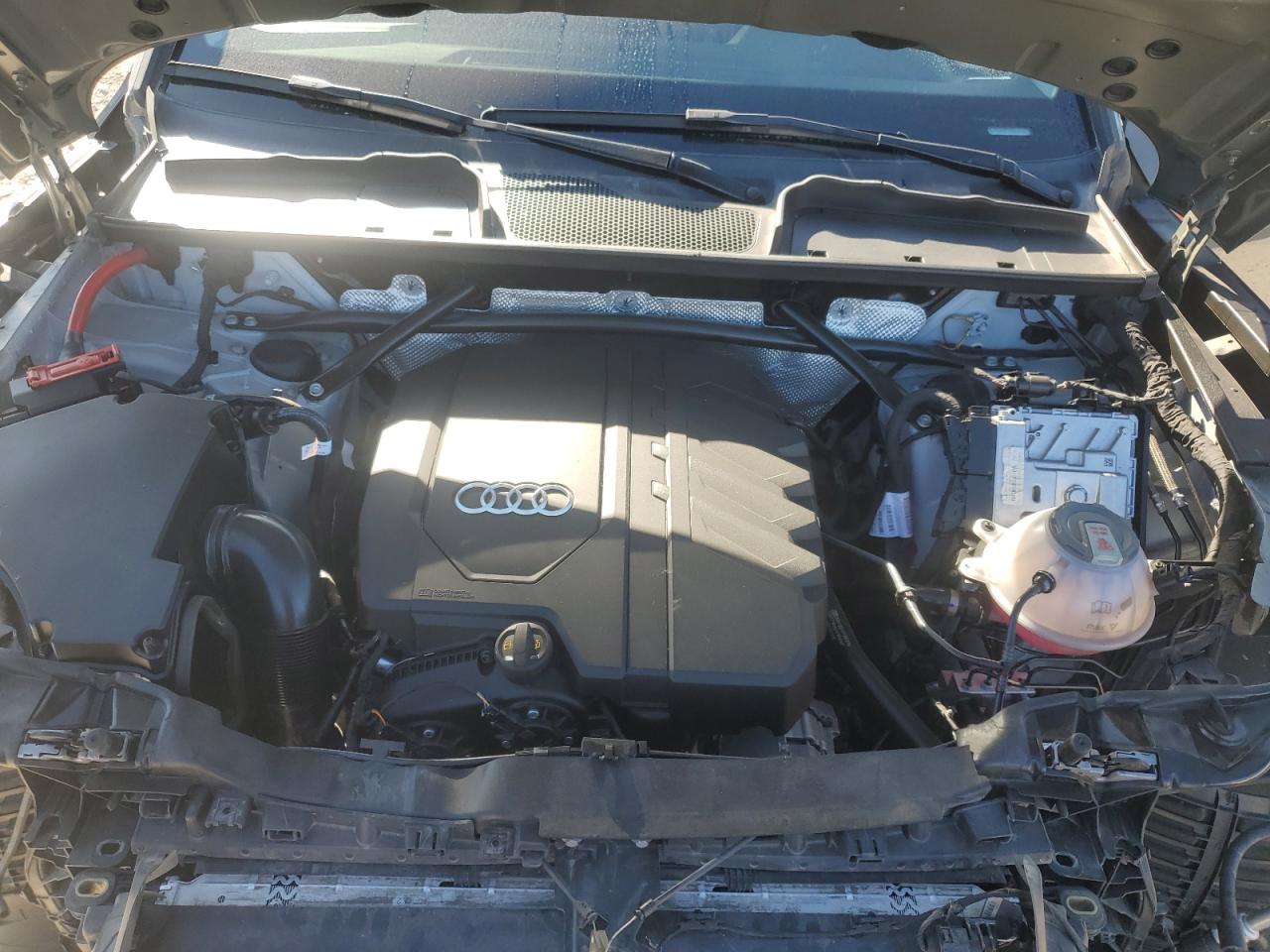 Audi Q5 Premium Plus 45 Image 12