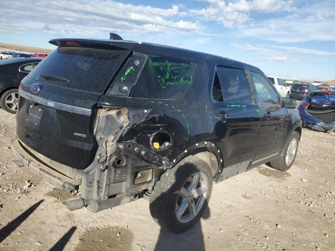 Ford Explorer Xlt Image 4