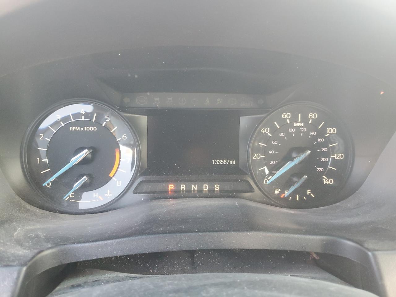 Ford Explorer Xlt Image 7