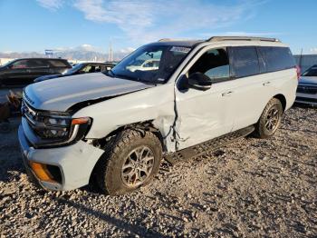 Salvage Ford Expedition