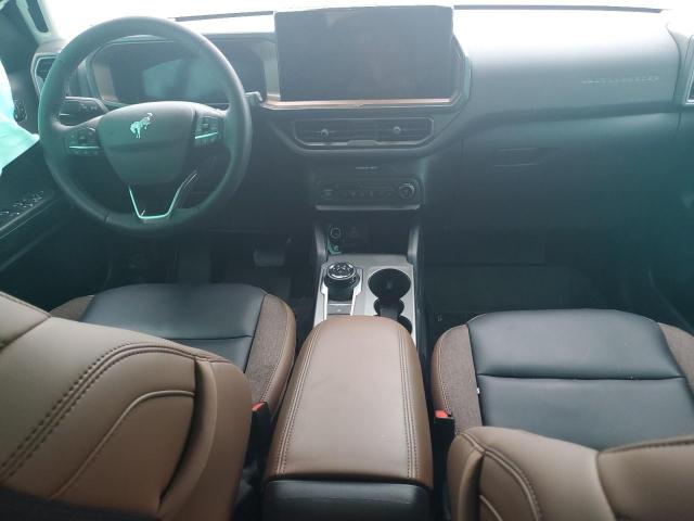 Ford Bronco Outer Banks Image 11