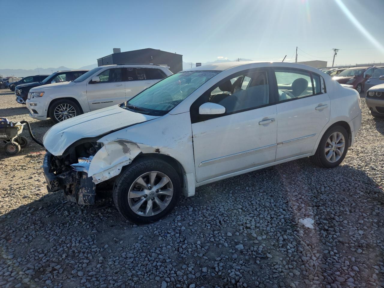 Nissan Sentra 2.0 Image 1