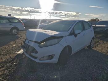  Salvage Ford Fiesta