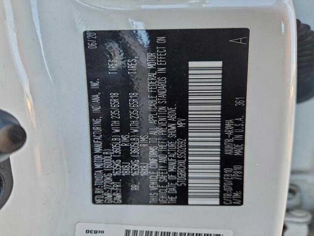 Toyota Highlander Hybrid Xle Image 2