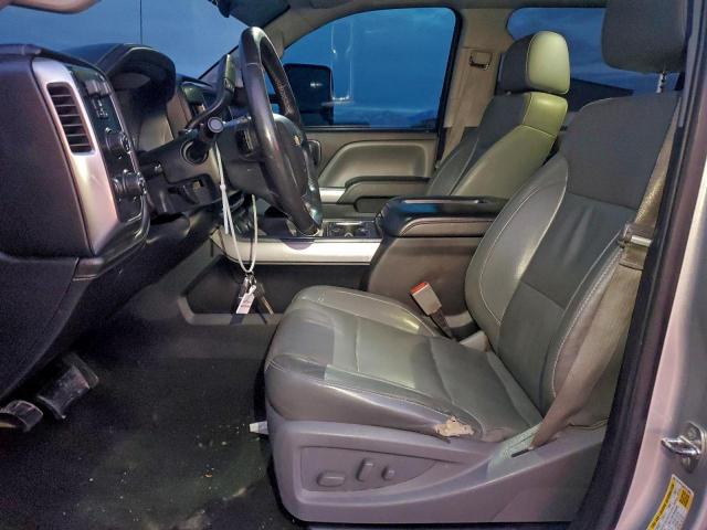 Chevrolet Silverado K2500 Heavy Duty Ltz Image 12