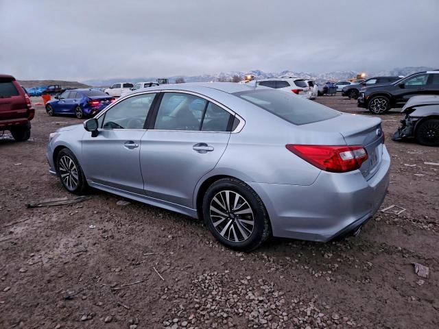 Subaru Legacy 2.5i Premium Image 6