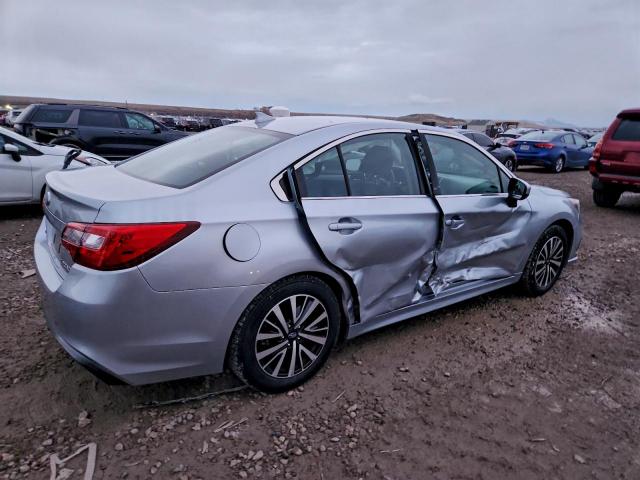 Subaru Legacy 2.5i Premium Image 13