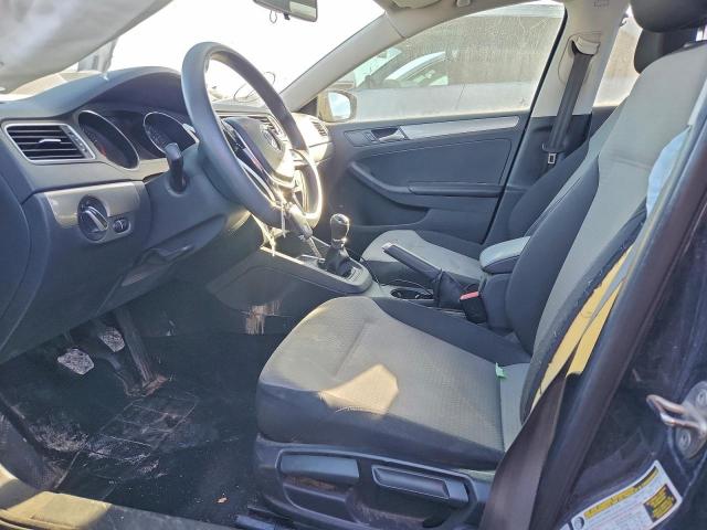 Volkswagen Jetta S Image 10