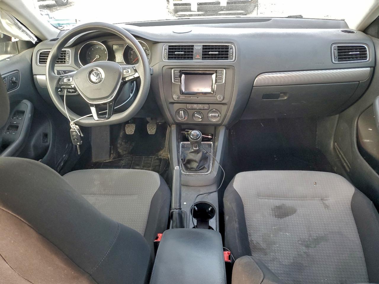 Volkswagen Jetta S Image 7