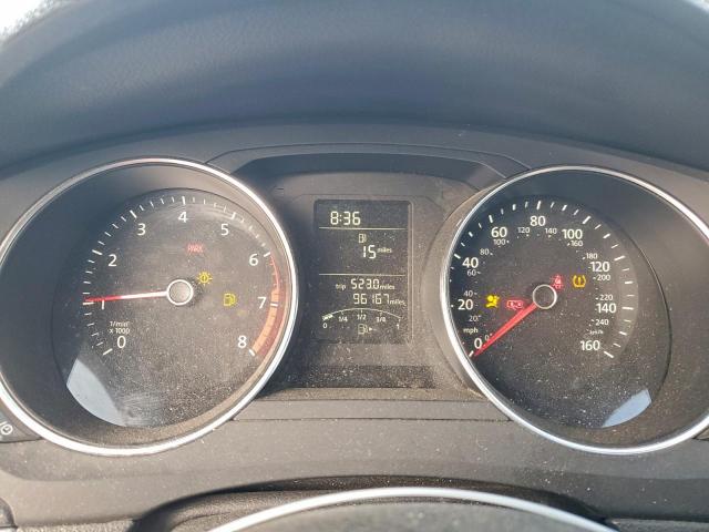 Volkswagen Jetta S Image 9