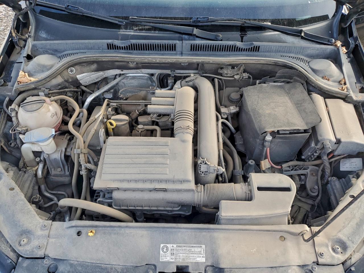 Volkswagen Jetta S Image 12