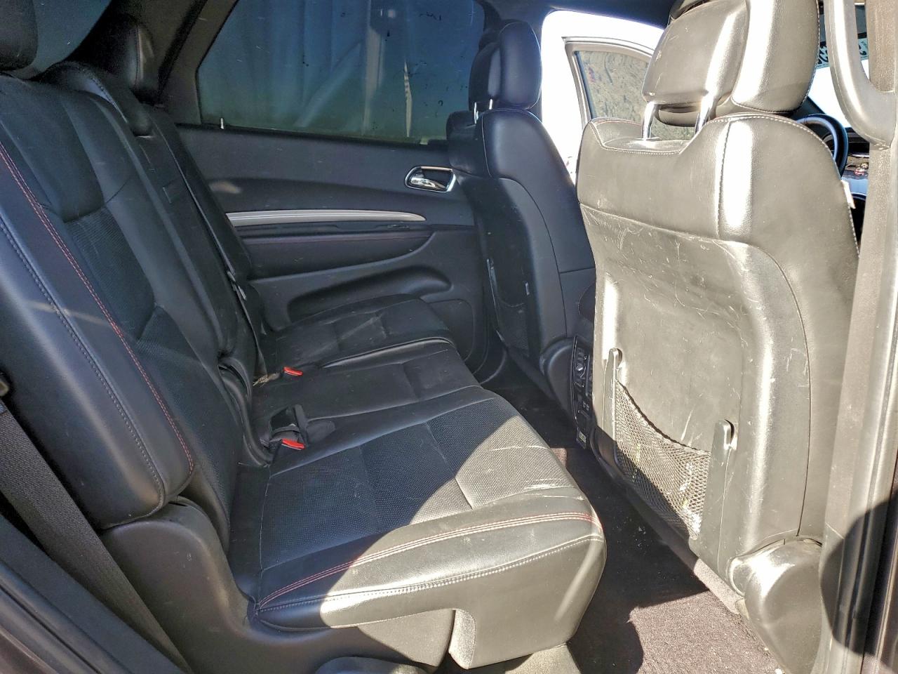 Dodge Durango R/t Image 9