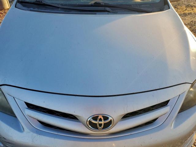 Toyota Corolla Base Image 12