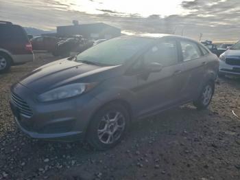  Salvage Ford Fiesta