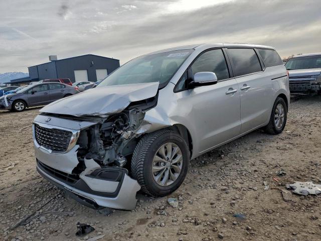  Salvage Kia Sedona