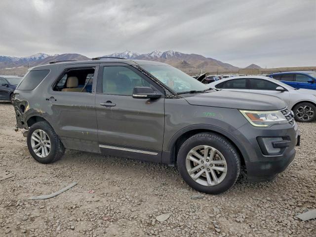 Ford Explorer Xlt Image 4