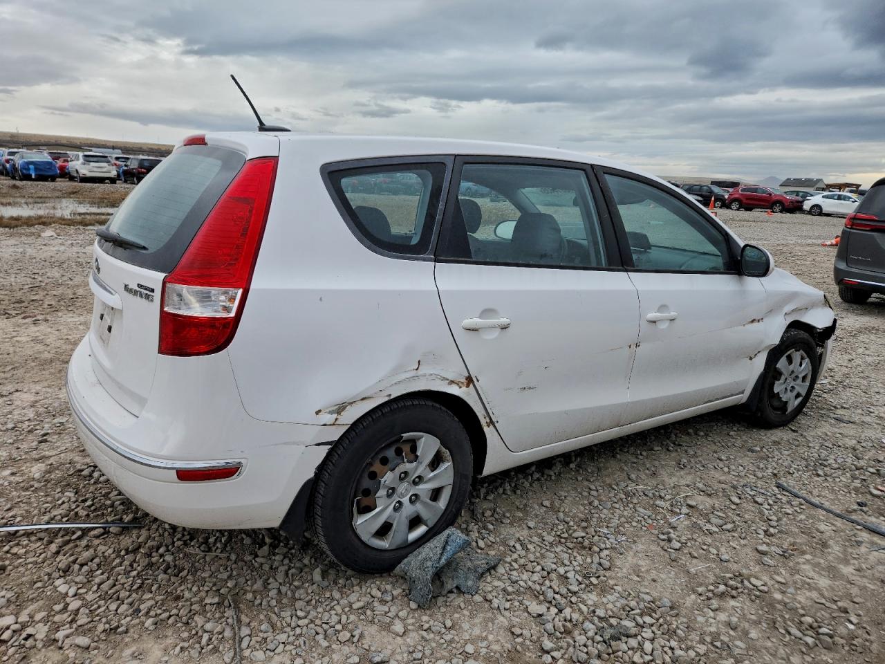 Hyundai ELANTRA Gls Image 3