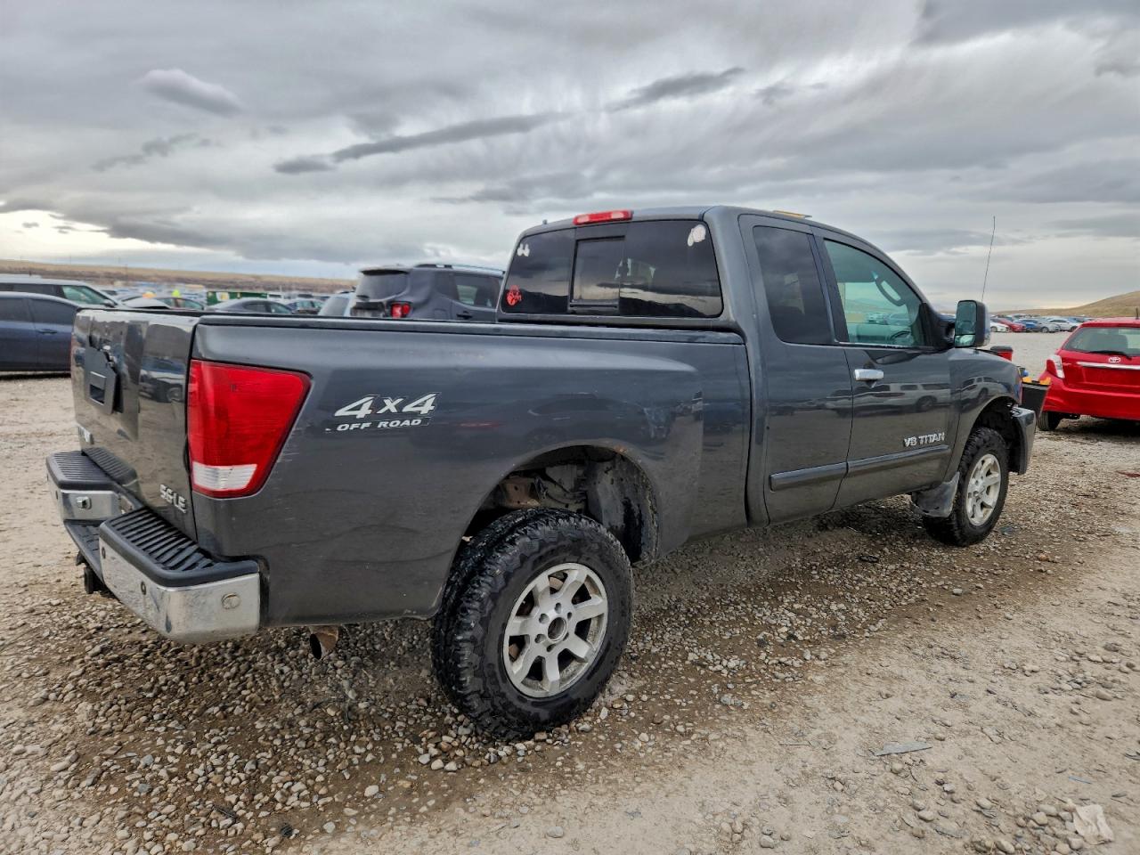 Nissan Titan Xe Image 3