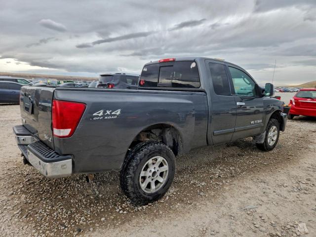 Nissan Titan Xe Image 3