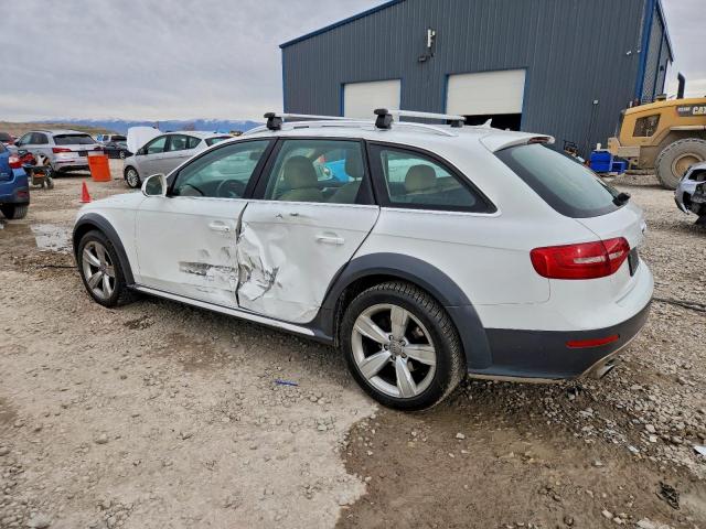 Audi A4 Premium Image 2