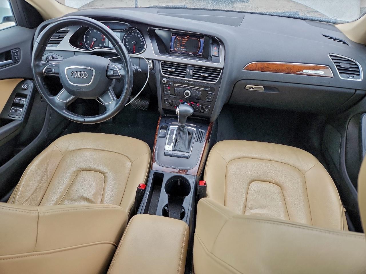 Audi A4 Premium Image 3