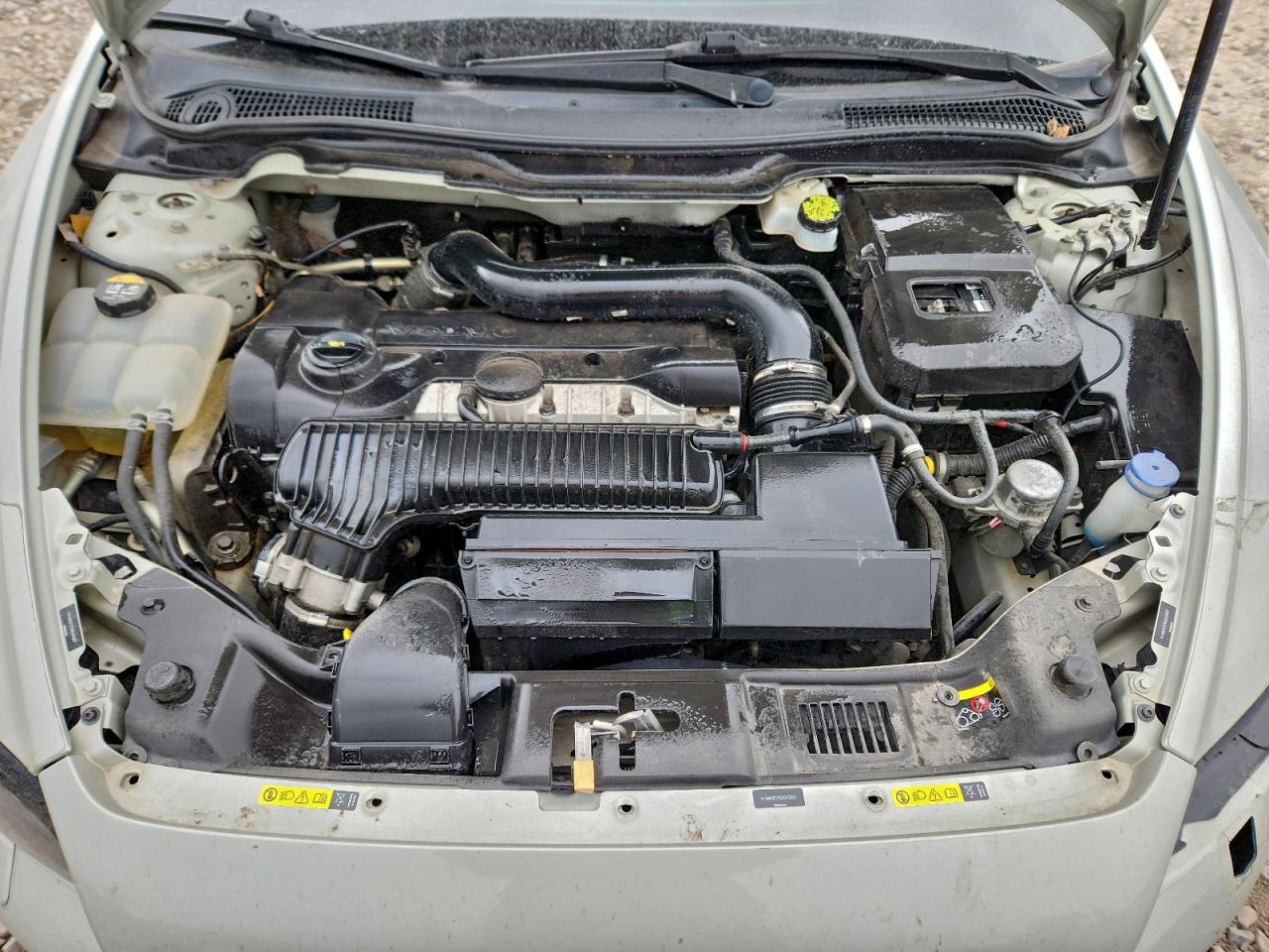 Volvo C30 T5 Image 2