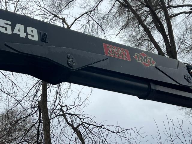 Freightliner 114sd Image 8