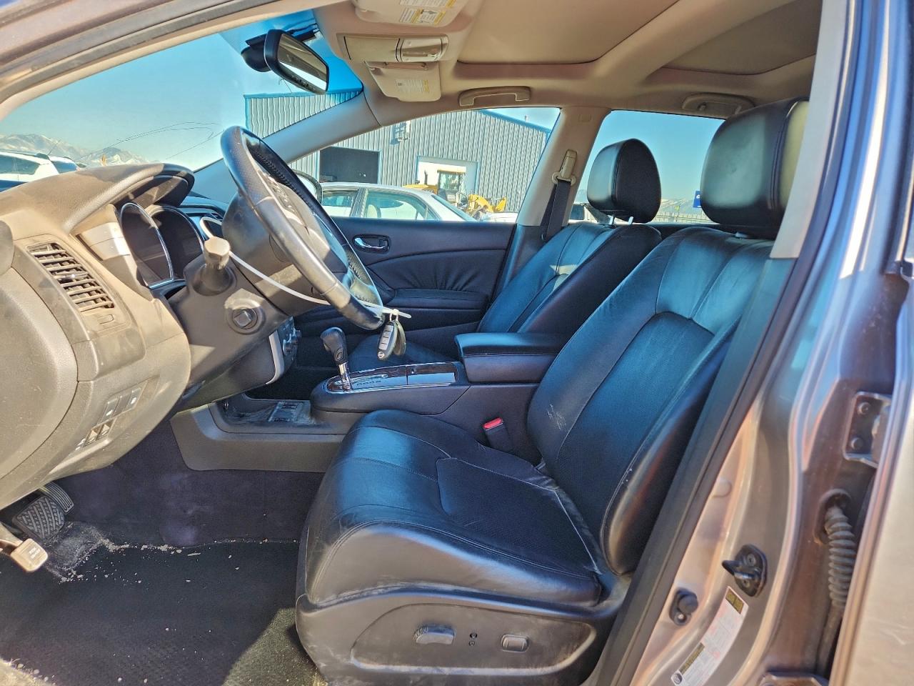 Nissan Murano S Image 10