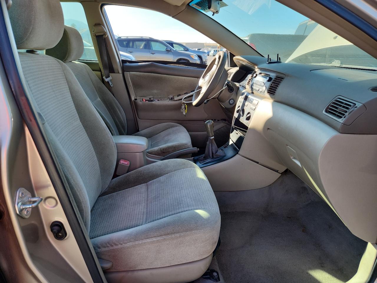 Toyota Corolla Ce Image 8