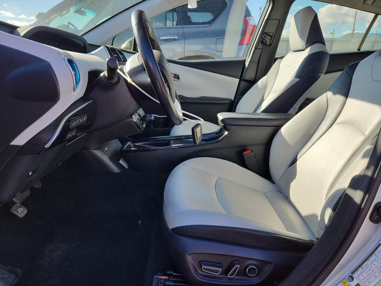 Toyota Prius Image 3