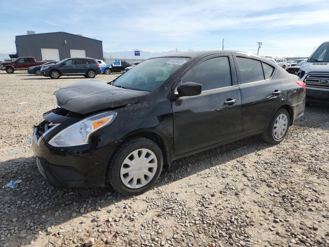 Nissan Versa S Image 1