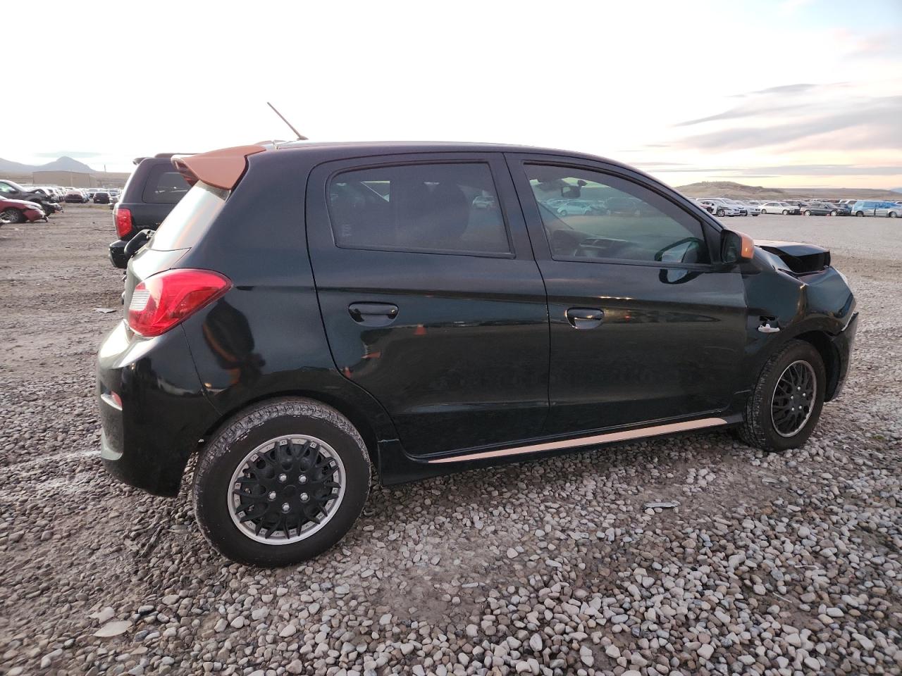 Mitsubishi Mirage Es Image 10