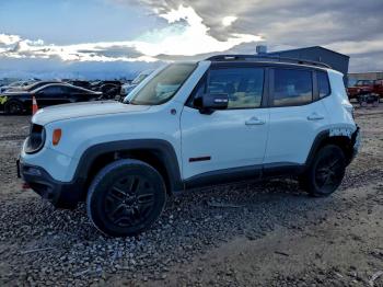  Salvage Jeep Renegade