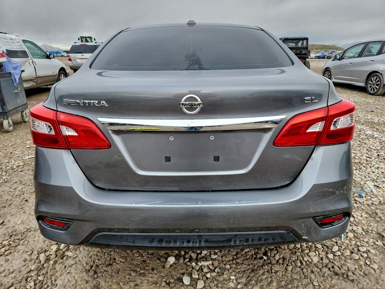 Nissan Sentra S Image 12