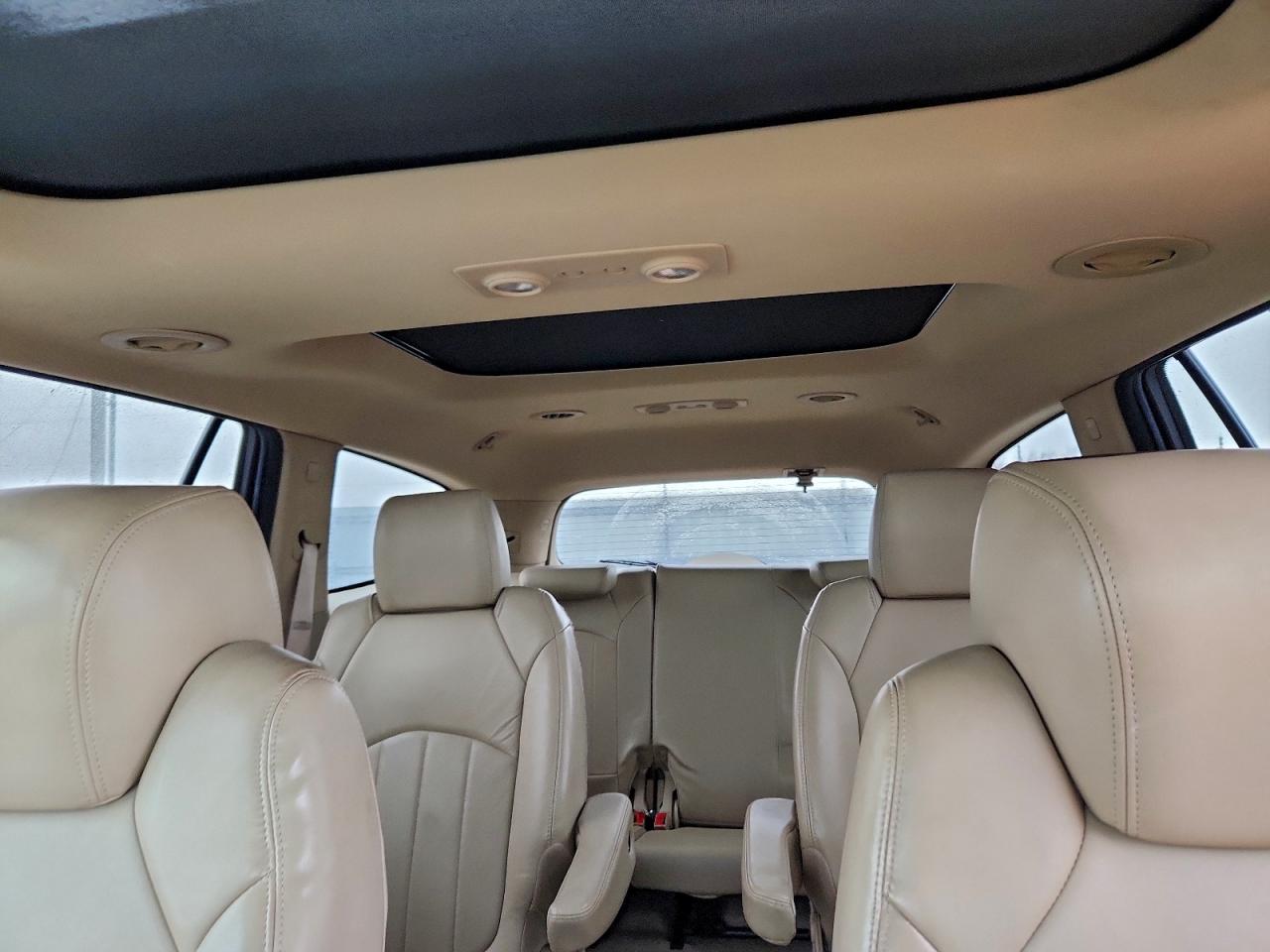 Buick Enclave Image 5