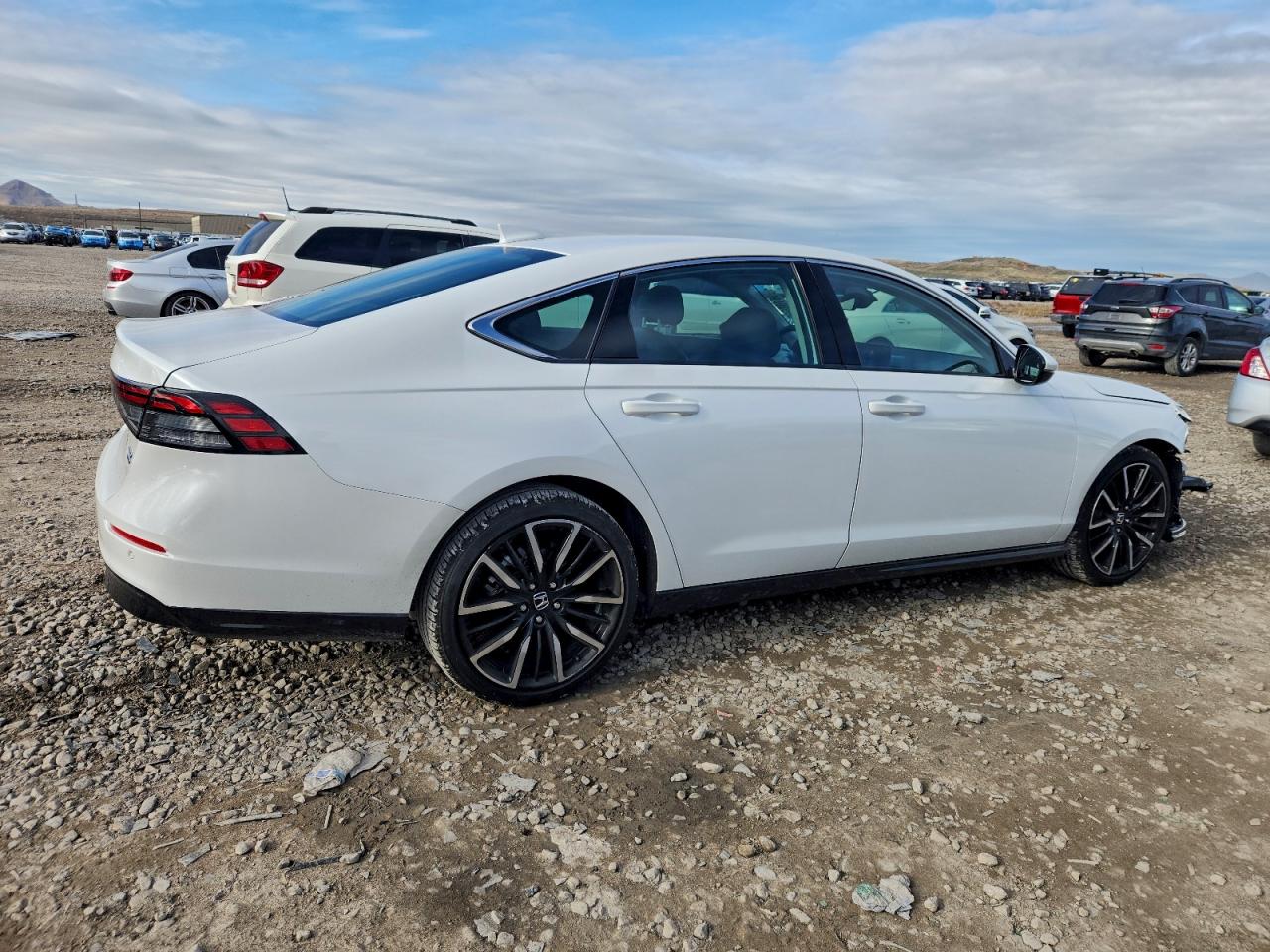 Honda Accord Touring Hybrid Image 11