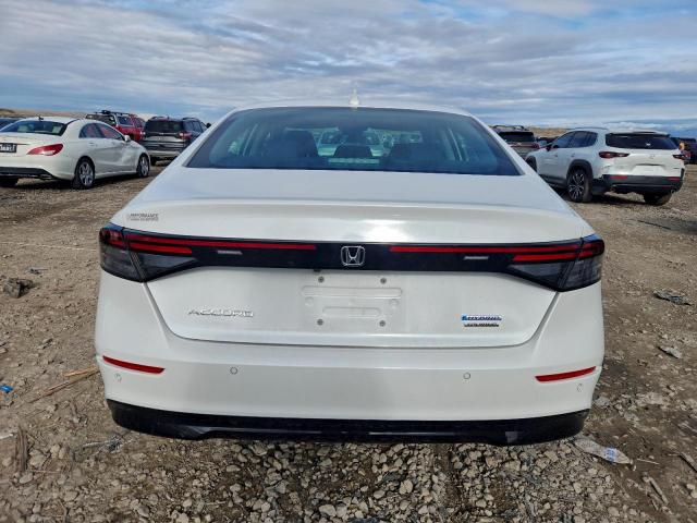 Honda Accord Touring Hybrid Image 10