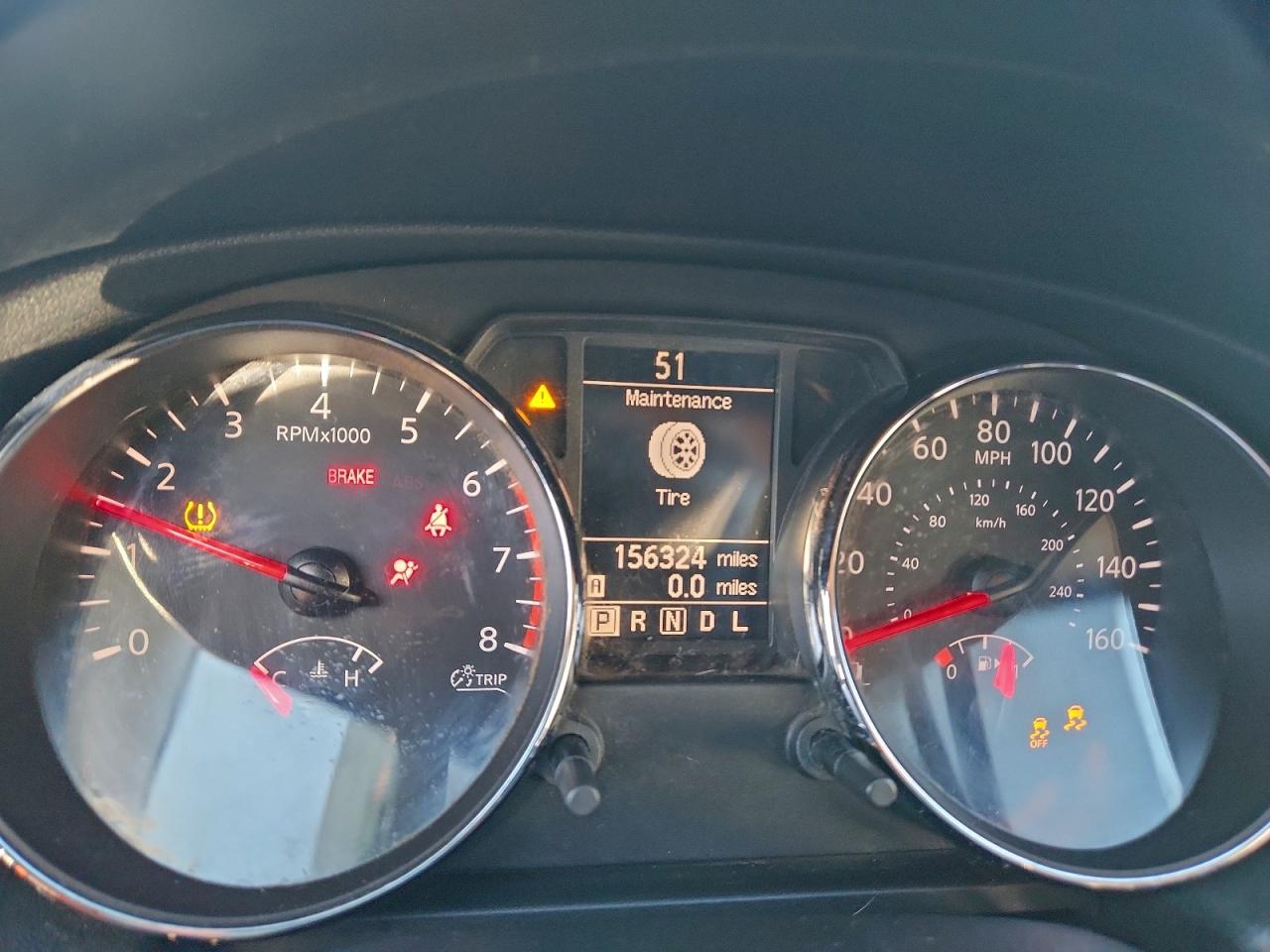 Nissan Rogue S Image 8