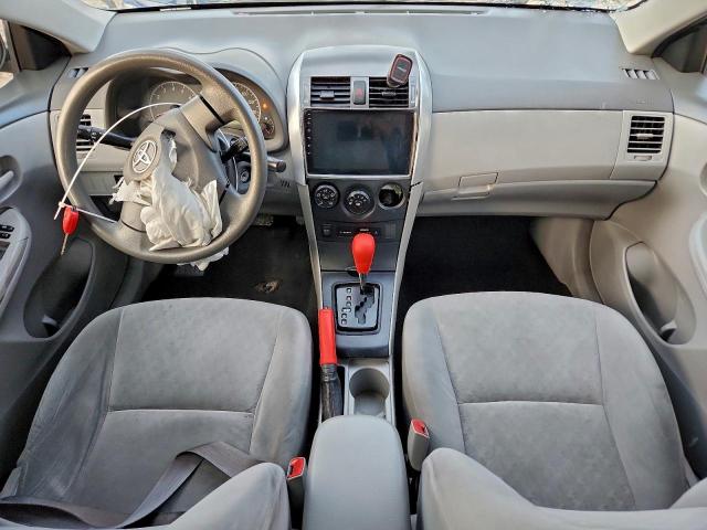 Toyota Corolla Base Image 5