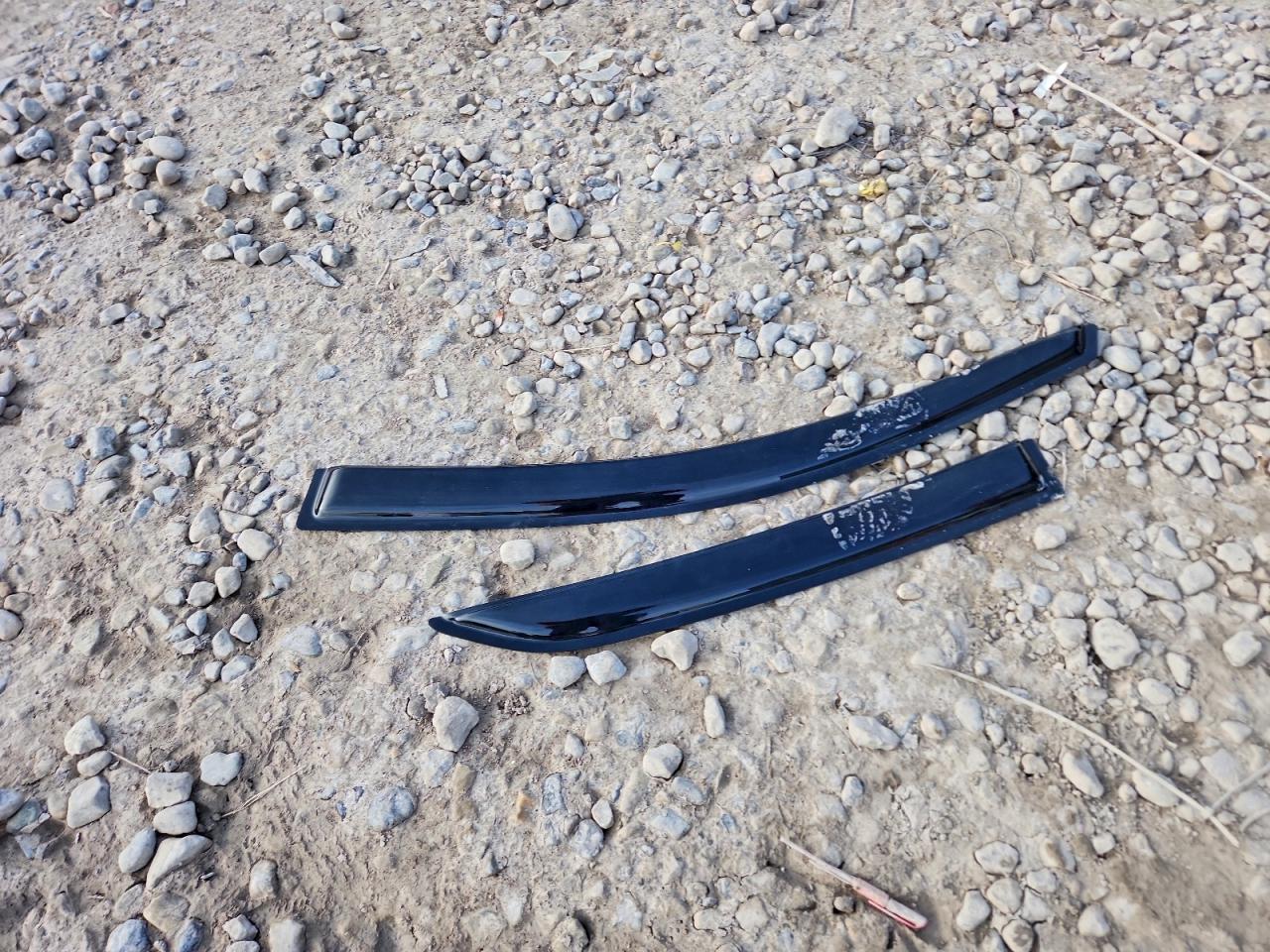 Toyota Corolla Base Image 10