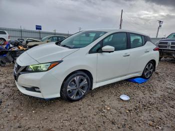  Salvage Nissan LEAF